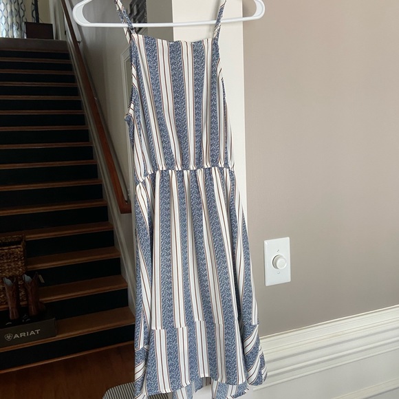 Altar’d State faux wrap dress. Size small; EUC! - Picture 3 of 4